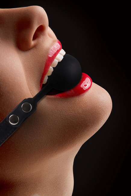Кляп-шарик Silicone Ball Gag Shots