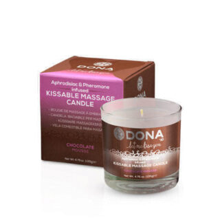 Вкусовая массажная свеча DONA Kissable Massage Candle Chocolate Mousse 135 г