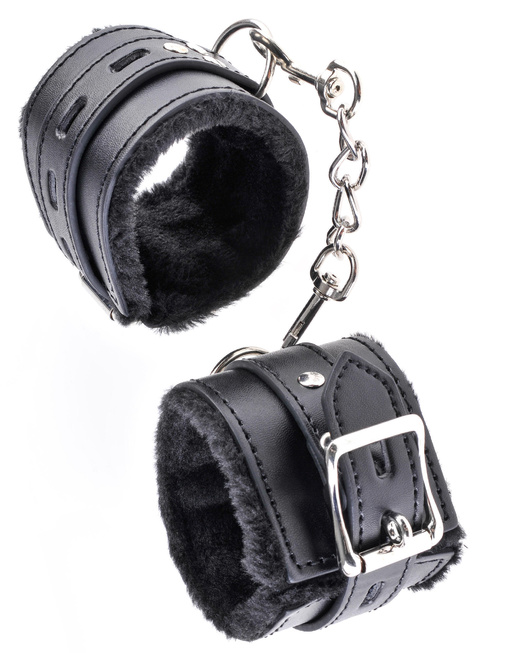 Наручники на цепочке Fetish Fantasy Limited Edition Cumfy Cuffs  с мехом, черные